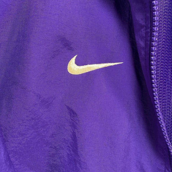 Washington Huskies Nike Jacket 2XL XXL Purple Full Zip Windbreaker Embroidered - Picture 2 of 10